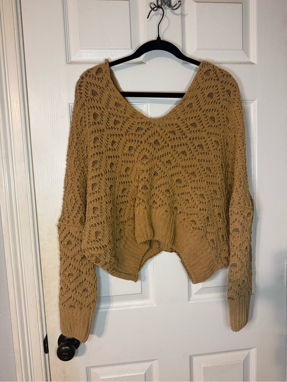 HYFVE Open-Knit Scoop Neck Sweater Medium